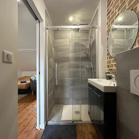 Immeuble St-pierre - Gare 10min - Hortillonnages 5min - Wifi - Tv Hd شقة